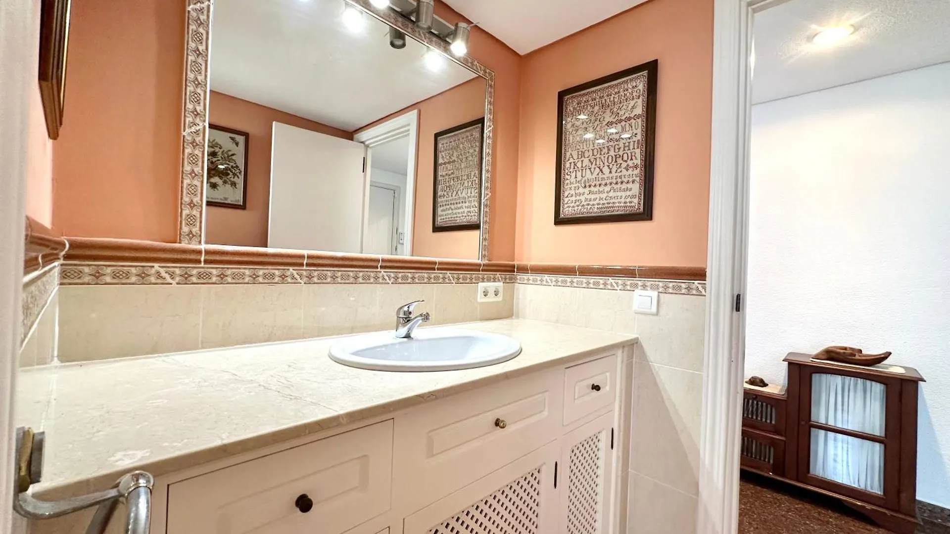 Apartment Eur - Apartamento Con Vistas Mar